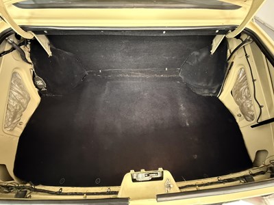 Lot 66 - 1973 Triumph 2000