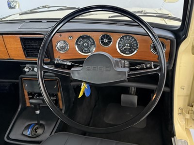 Lot 66 - 1973 Triumph 2000