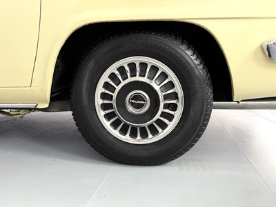 Lot 66 - 1973 Triumph 2000