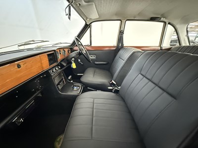 Lot 66 - 1973 Triumph 2000