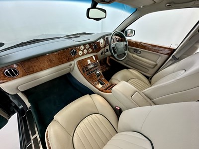 Lot 19 - 2001 Bentley Arnage Red Label