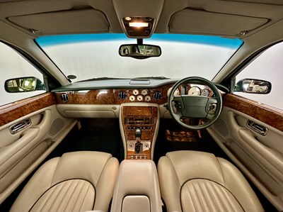 Lot 19 - 2001 Bentley Arnage Red Label