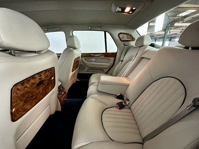 Lot 19 - 2001 Bentley Arnage Red Label