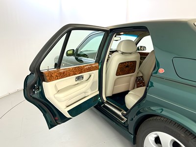 Lot 19 - 2001 Bentley Arnage Red Label
