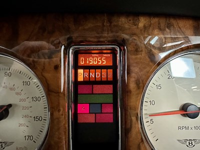 Lot 19 - 2001 Bentley Arnage Red Label