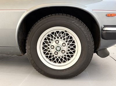 Lot 34 - 1988 Jaguar XJS V12 Cabriolet