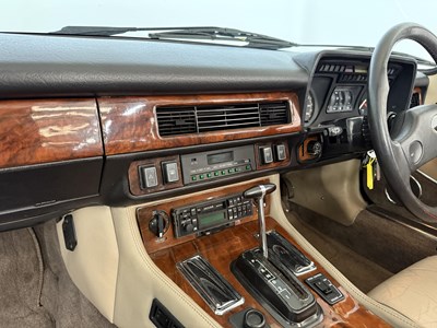 Lot 34 - 1988 Jaguar XJS V12 Cabriolet