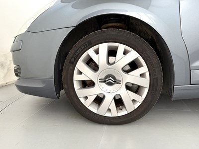 Lot 113 - 2005 Citroen C4 VTS