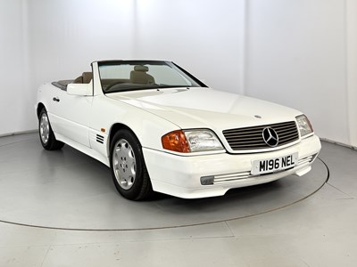 Lot 1994 Mercedes-Benz SL280