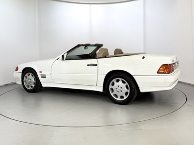 Lot 3 - 1994 Mercedes-Benz SL280