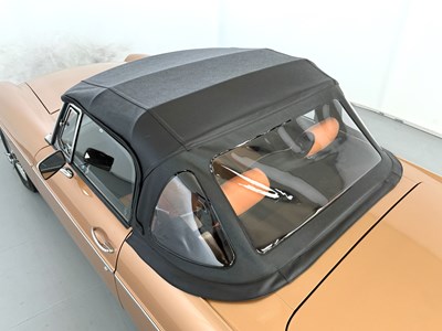 Lot 6 - 1981 MG B LE Roadster
