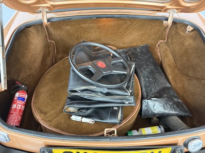 Lot 6 - 1981 MG B LE Roadster