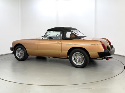 Lot 6 - 1981 MG B LE Roadster
