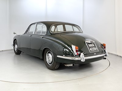 Lot 17 - 1969 Daimler 250