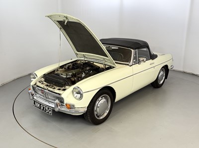 Lot 12 - 1969 MG C