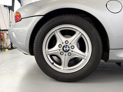 Lot 13 - 1999 BMW Z3 2.8i