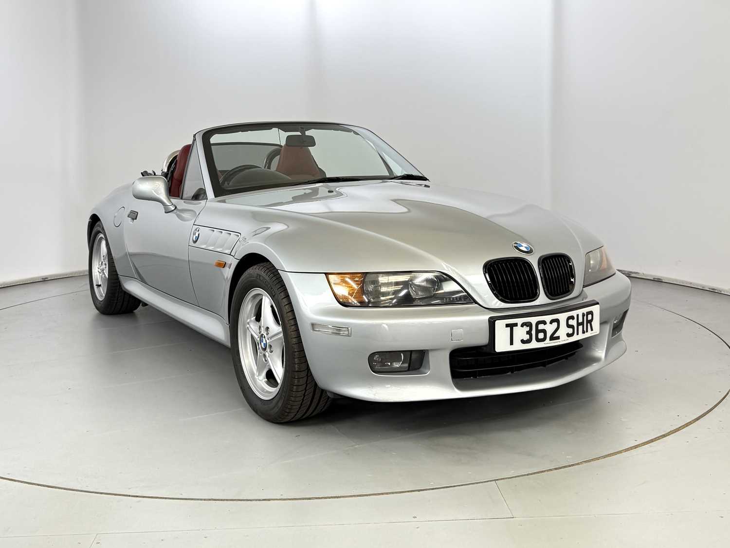 Lot 13 - 1999 BMW Z3 2.8i