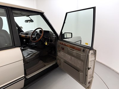 Lot 9 - 1993 Range Rover Vogue