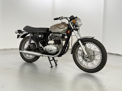 Lot 24 - 1972 BSA A65 Thunderbolt