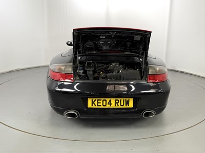 Lot 41 - 2004 Porsche 911 Carrera 4S