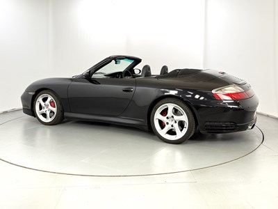 Lot 41 - 2004 Porsche 911 Carrera 4S