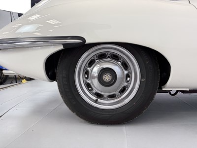 Lot 30 - 1971 Jaguar E-Type