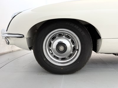 Lot 30 - 1971 Jaguar E-Type