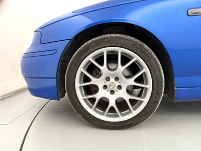 Lot 53 - 2002 MG ZT-T