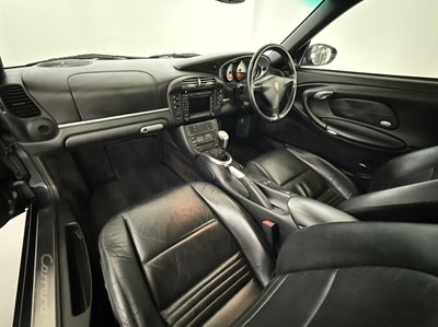 Lot 25 - 2004 Porsche 911 Carrara 4S