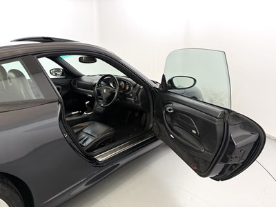 Lot 25 - 2004 Porsche 911 Carrara 4S
