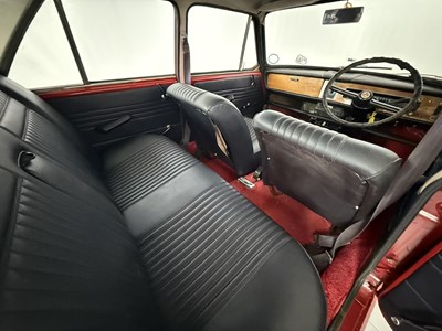 Lot 4 - 1972 Wolseley 1300