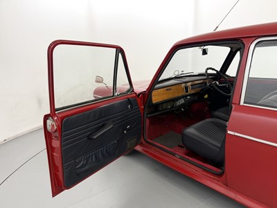 Lot 4 - 1972 Wolseley 1300