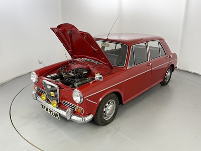 Lot 4 - 1972 Wolseley 1300