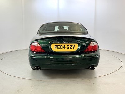 Lot 107 - 2004 Jaguar S-Type SE Sport