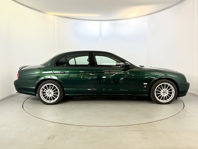 Lot 107 - 2004 Jaguar S-Type SE Sport