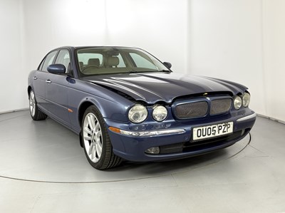 Lot 14 - 2005 Jaguar XJR - NO RESERVE