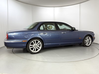 Lot 14 - 2005 Jaguar XJR - NO RESERVE