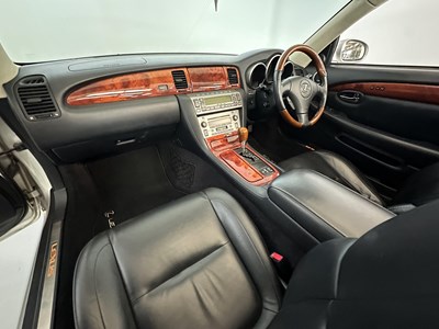 Lot 55 - 2004 Lexus SC430