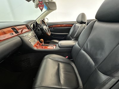 Lot 55 - 2004 Lexus SC430