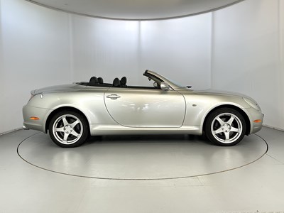 Lot 55 - 2004 Lexus SC430