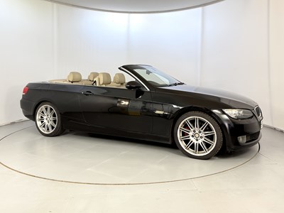 Lot 31 - 2007 BMW 325i Cabriolet - NO RESERVE