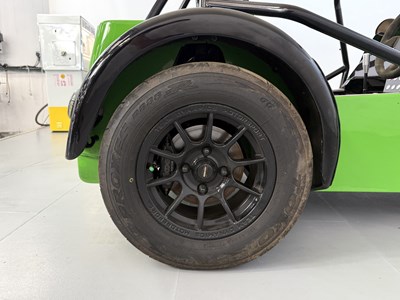 Lot 37 - 2011 MAC1 Worx ZX10