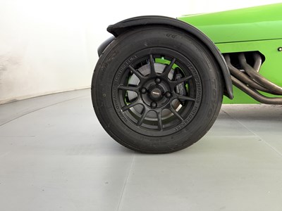 Lot 37 - 2011 MAC1 Worx ZX10