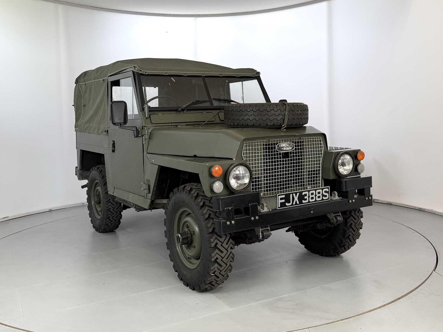 Lot 67 - 1973 Land Rover Series 3 Lightweight