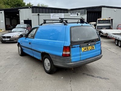 Lot 152 - 1992 Vauxhall Astra Van - NO RESERVE