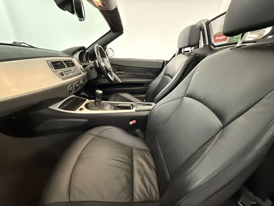 Lot 45 - 2004 BMW Z4 3.0i