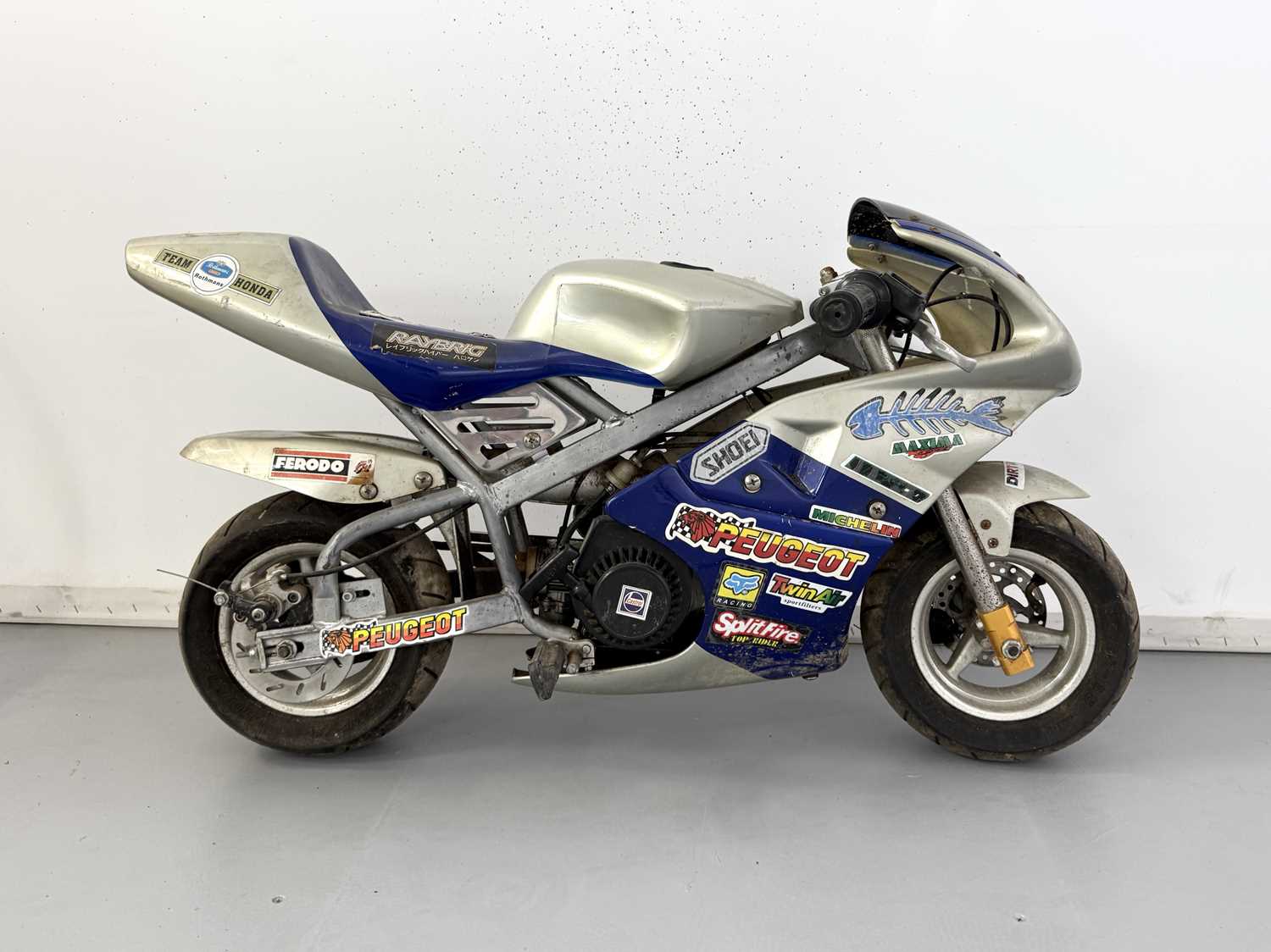 Lot 46 - Mini Moto - NO RESERVE