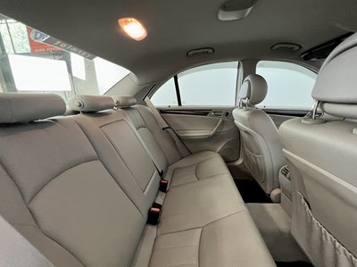 Lot 104 - 2004 Mercedes-Benz C180 Kompressor