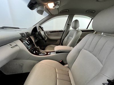 Lot 104 - 2004 Mercedes-Benz C180 Kompressor