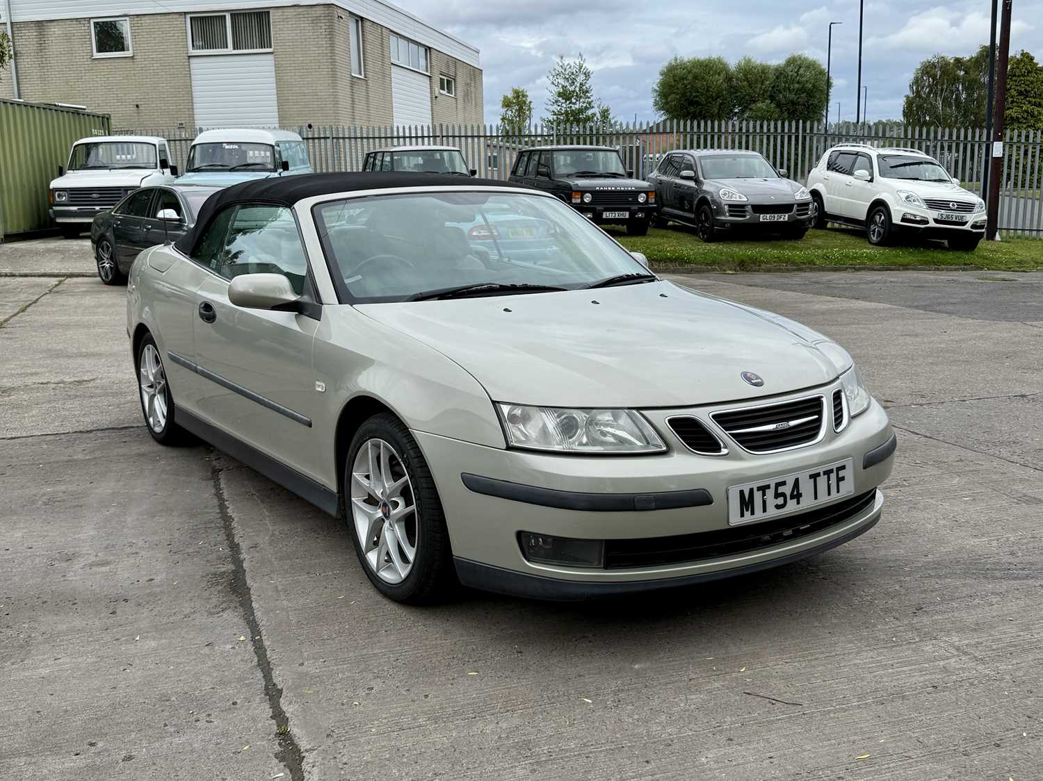 Lot 127 - 2004 Saab 9-3 - NO RESERVE